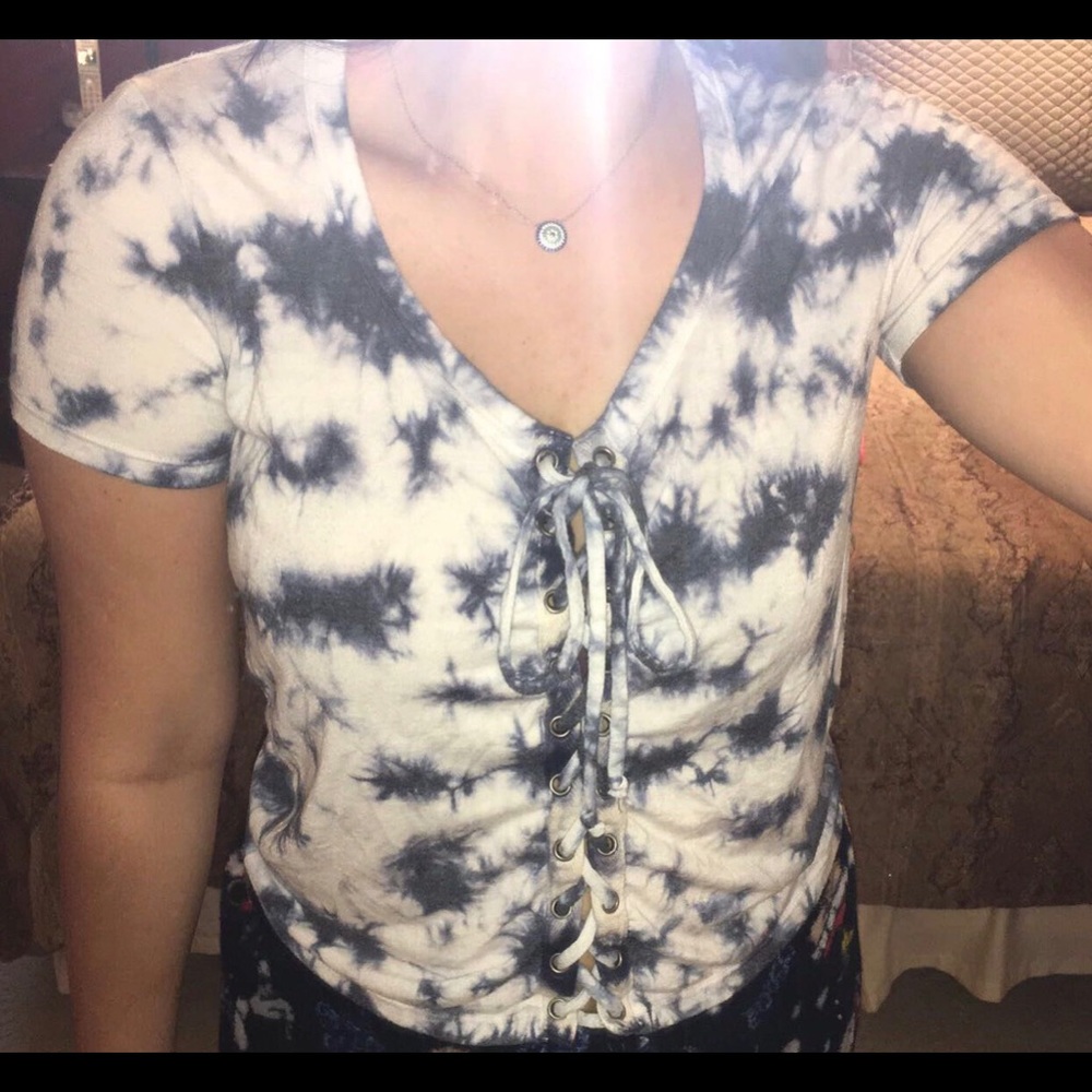 blue tie dye short sleeve tee